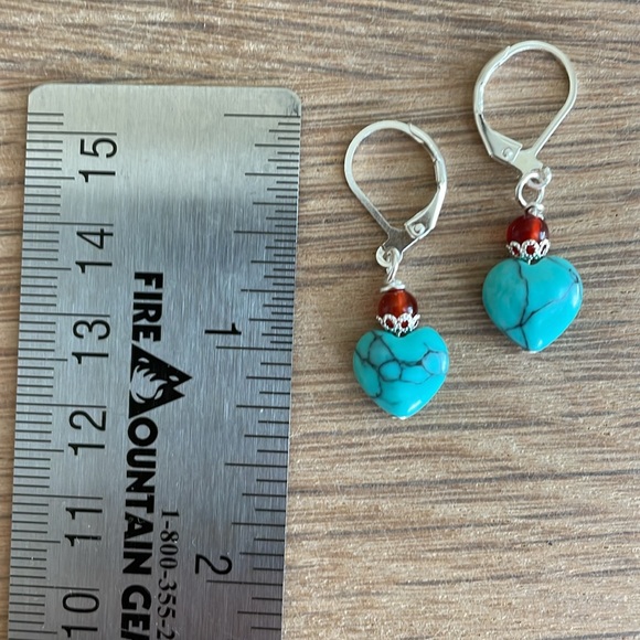 HAND CRAFTED TURQUOISE HEART PIERCED EARRINGS Turquoise Hearts Brown Carnelian - Picture 7 of 14